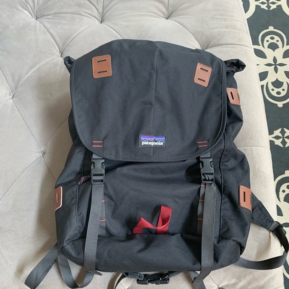 Patagonia Handbags - Patagonia backpack